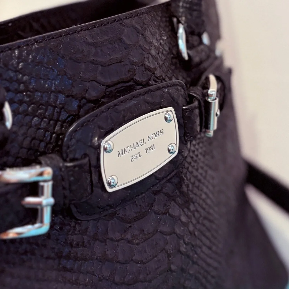Michael Kors Black Python Leather Hamilton Purse - Picture 5 of 11